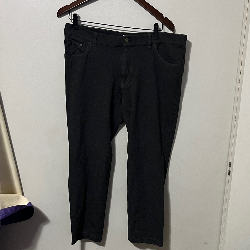 Men's Classic Black Slim Jeans